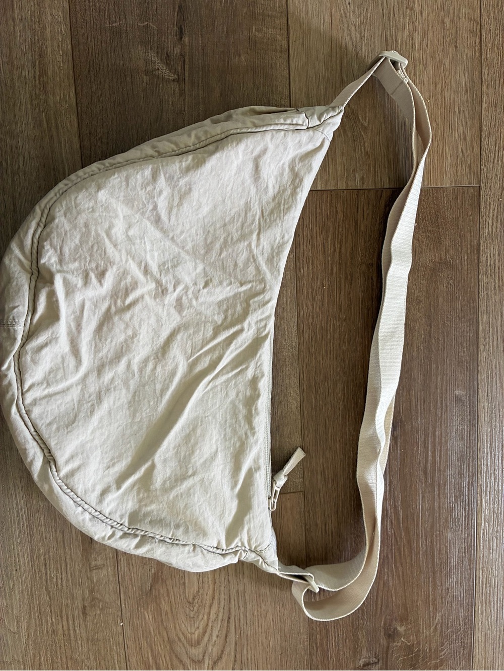 Cream Shoulder Sling Bag for Everyday Wear